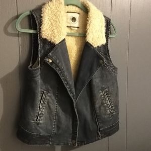 Anthropologie denim and shearling vest size small